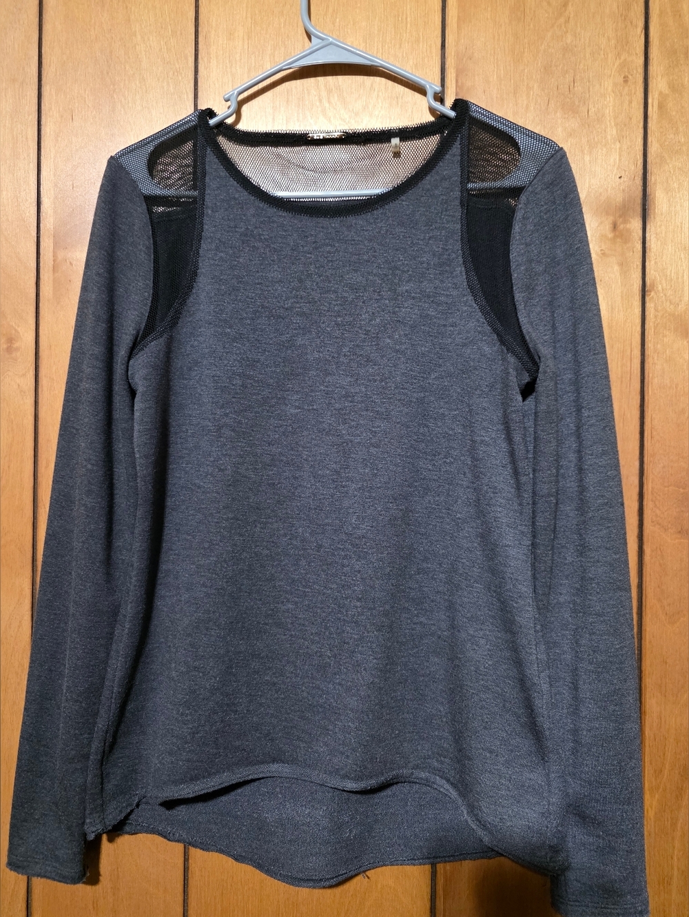 ELIE TAHARI-Long Sleeve Gray Mesh-Accent Women's Top-Size Small